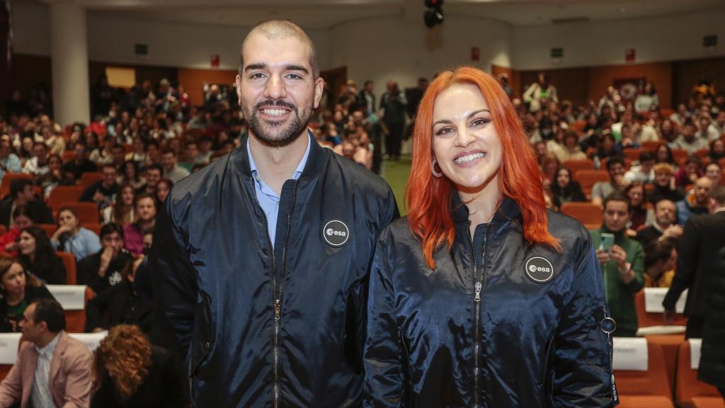 Los astronautas leoneses Pablo Álvarez y Sara García