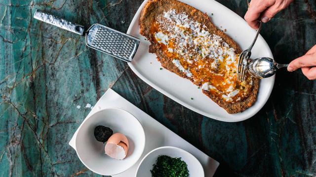 ¿Por qué nos gusta tanto la carne empanada? Así es la historia de las más famosas del mundo