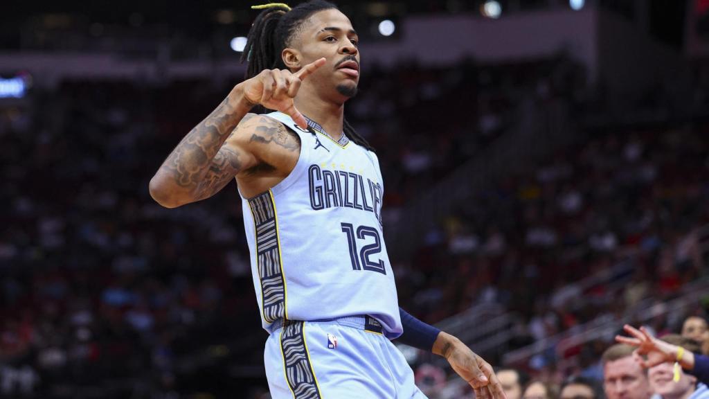 Ja Morant durante un partido con los Memphis Grizzlies