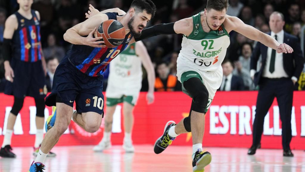 Kalinic se marcha de su defensor.
