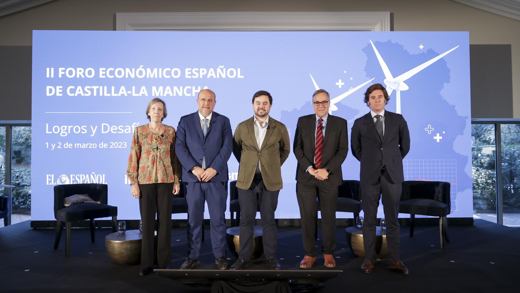 José Luis Martínez Guijarro, vicepresidente de la Junta de Comunidades de Castilla-La Mancha; Jaime Fortuño, chief business development officer Toroverde Adventure Park; Ana Alcobé, asesora de Dirección en Russula Corporación y Diego Guardamino, director general del Grupo Hafesa