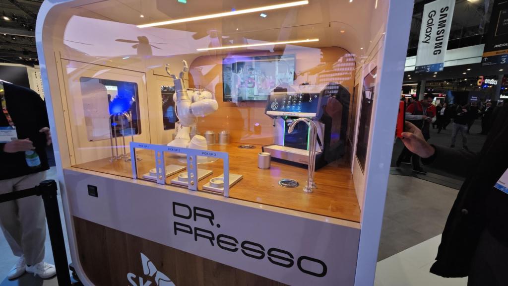 Dr. Presso: Robot cafetera en MWC 2023