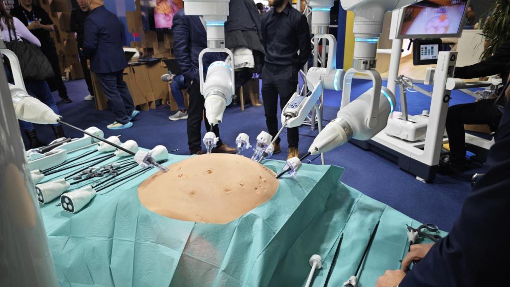 Robot Surgical