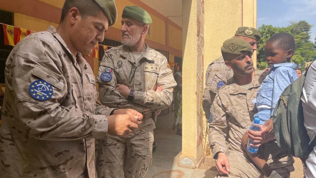 Tropas españolas para la misión humanitaria MINUSMA.