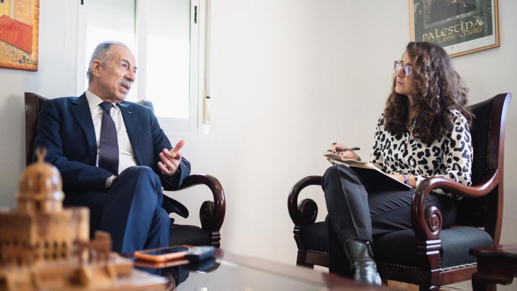 Husni Abdel Wahed, embajador de la Autoridad Palestina en España, durante su entrevista con El Español.