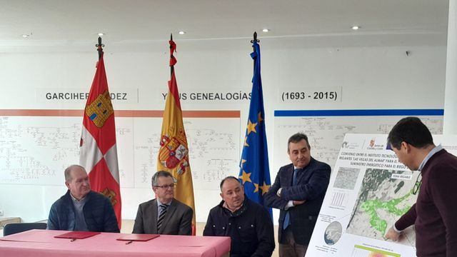 El consejero Gerardo Dueños visita a la Comunidad de Regantes de Las Vegas del Almar