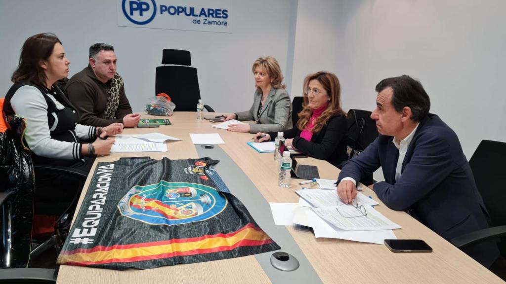 La diputada nacional del Partido Popular por Zamora, Elvira Velasco; y los senadores populares por Zamora, Mayte Martín Pozo y Fernando Martínez-Maillo