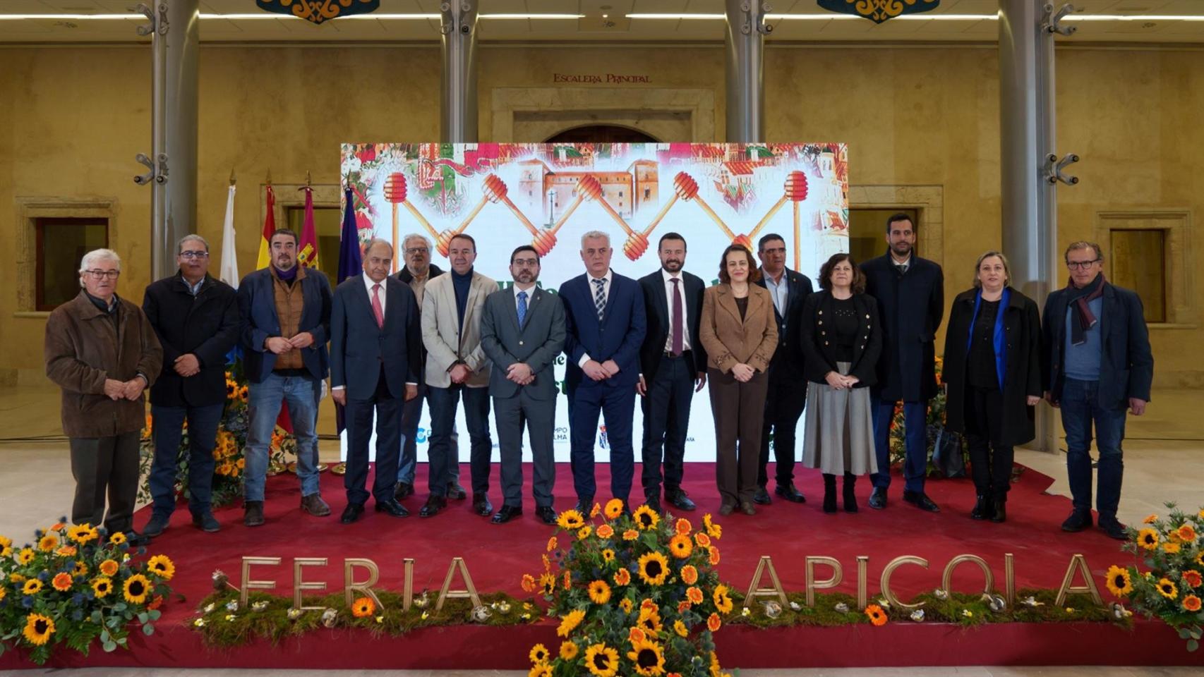 Inauguración de la XLII Feria Apícola Internacional de Pastrana.