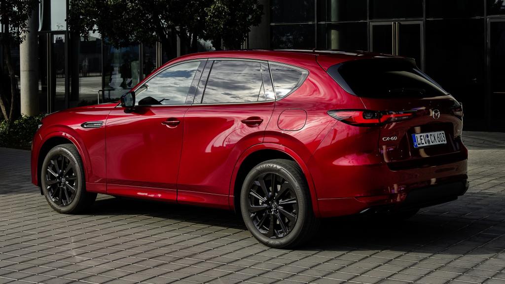 El Mazda CX-60 es el SUV más grande la firma japonesa antes de que llegue el CX-80.