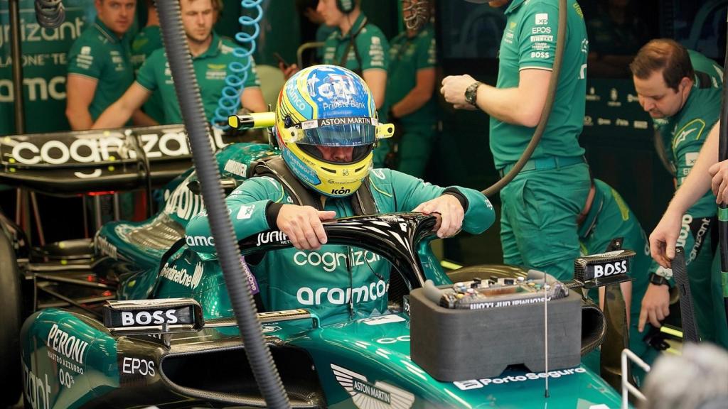 EuropaPress_5030555_04_march_2023_bahrain_sakhir_spanish_formula_one_driver_fernando_alonso_of