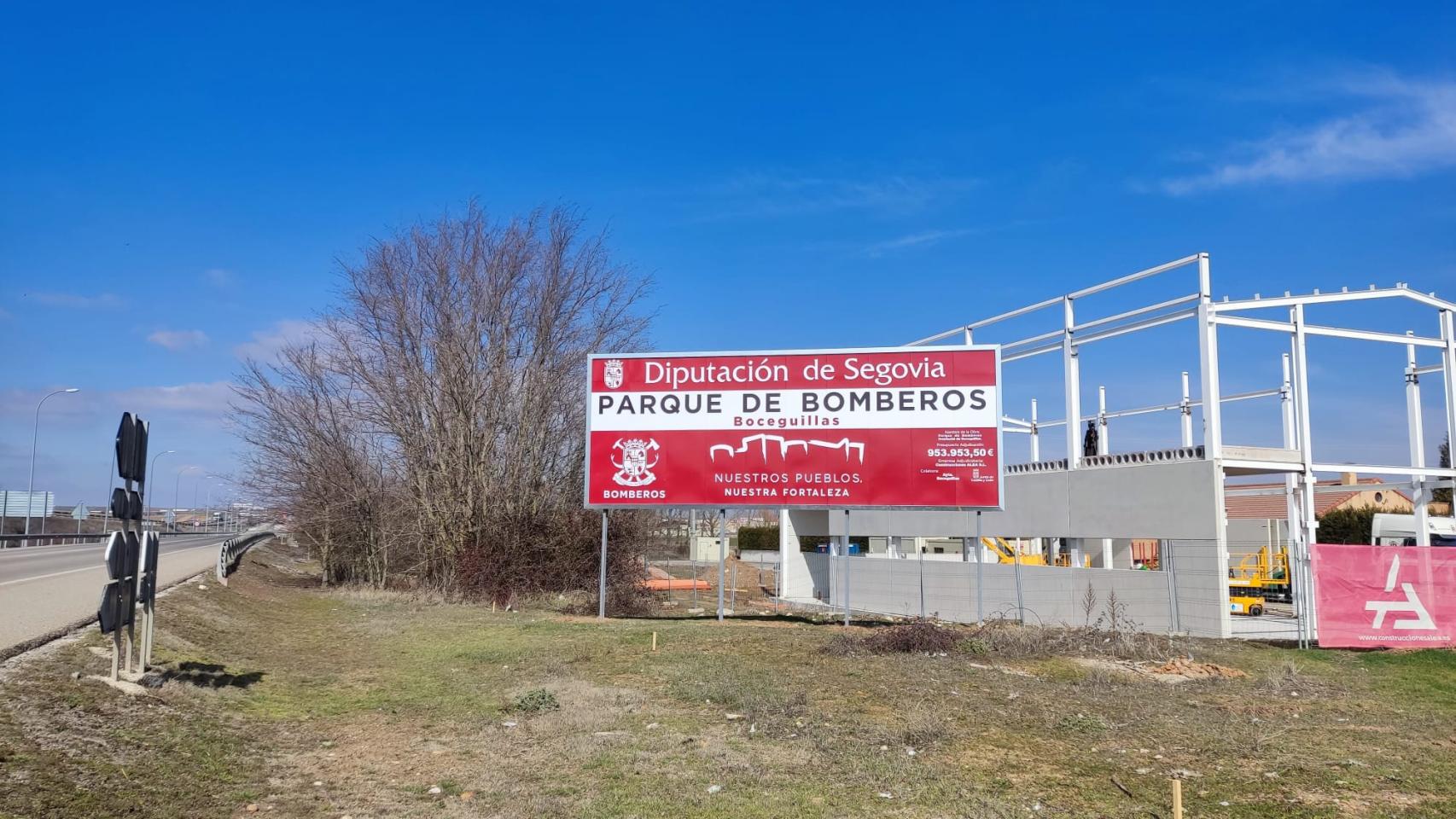 Los dos nuevos parques de bomberos de la provincia de Segovia continúan con su evolución