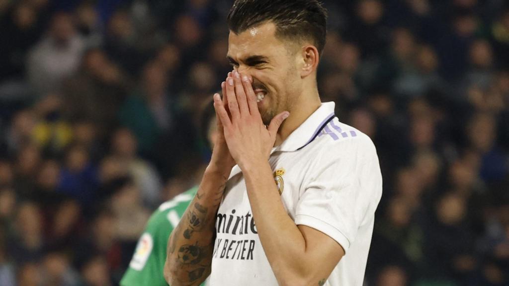 Dani Ceballos, lamentándose por una ocasión fallada