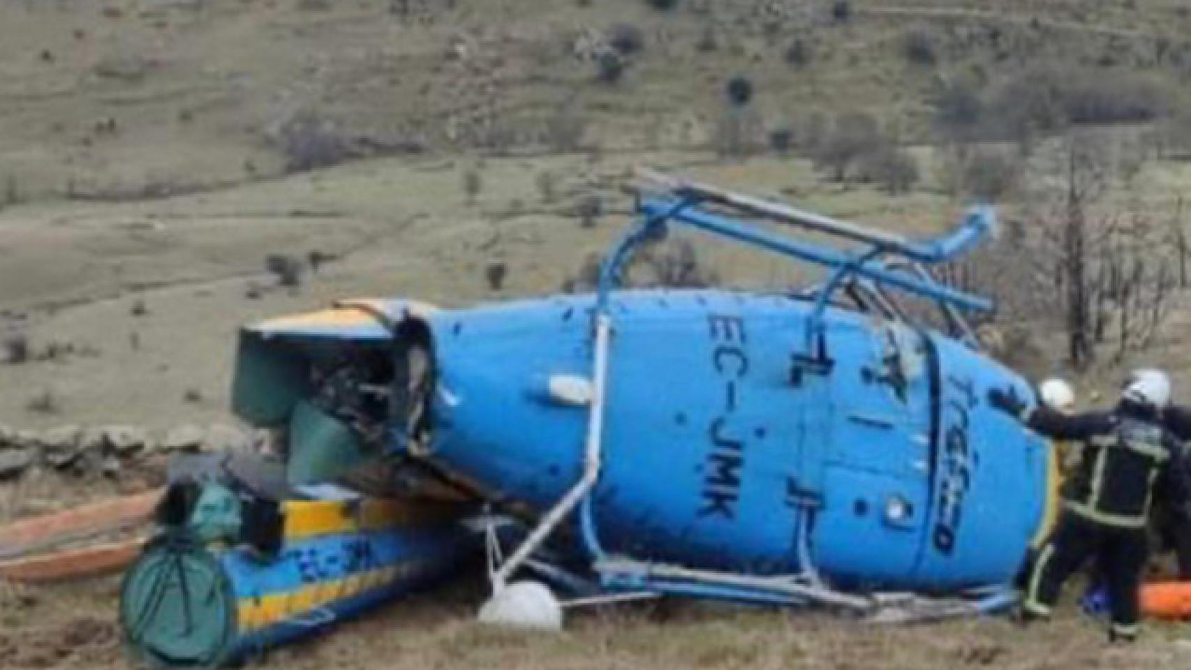 Helicóptero de la DGT estrellado en Madrid.