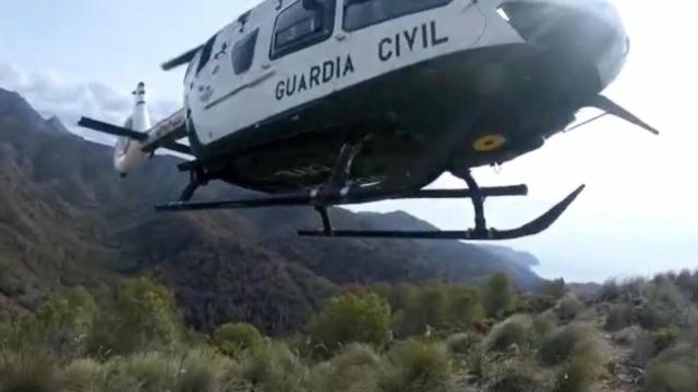 El helicóptero de la Guardia Civil.