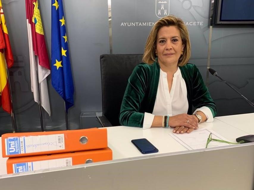 Rosario Velasco, concejal de VOX en el Ayuntamiento de Albacete.