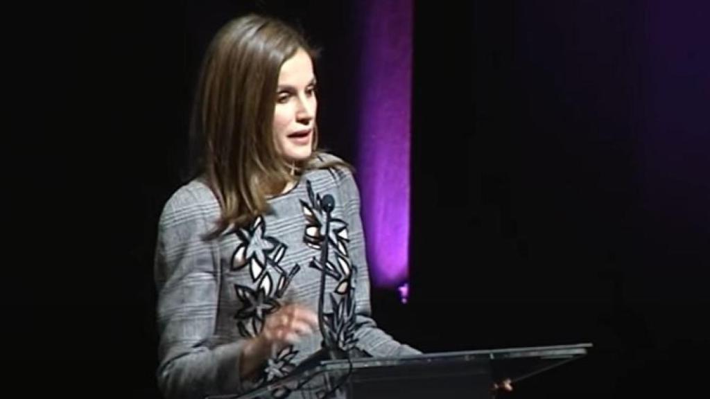 La Reina, dando un discurso feminista en 2017.