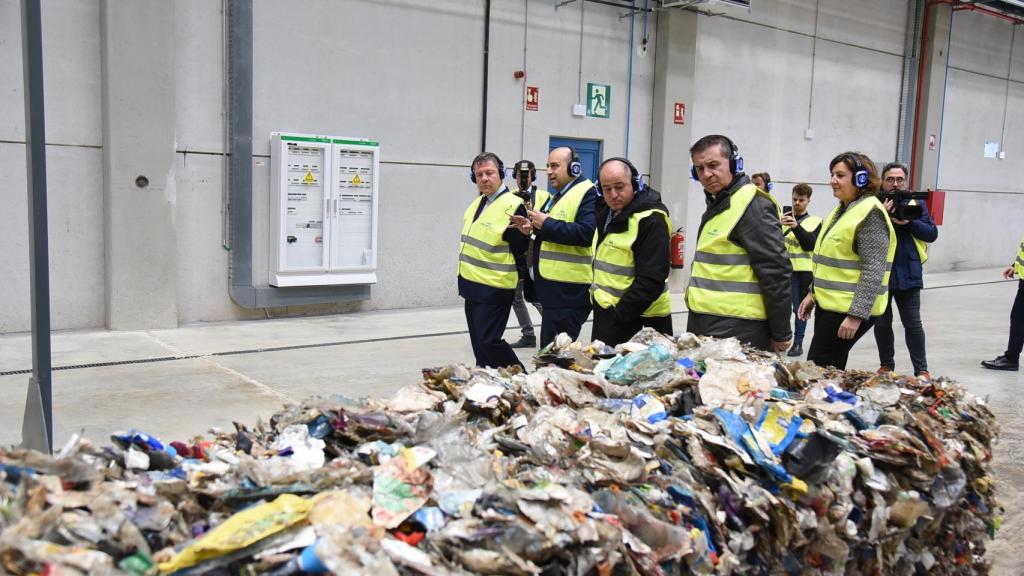 Visita institucional a las instalaciones de Repetco en Albacete.