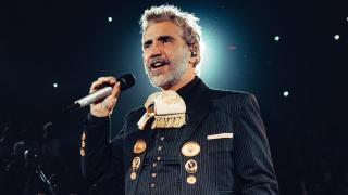 El artista mexicano Alejandro Fernández.