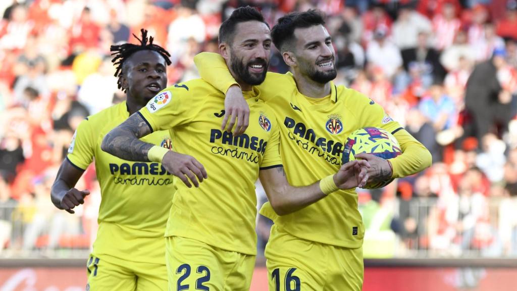 José Luis Morales, celebrando un gol ante el Almería