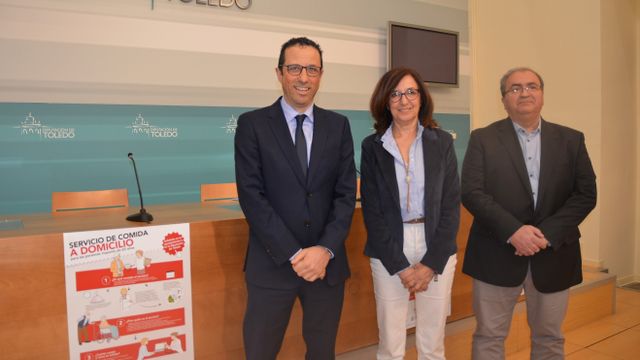 Más de 700 mayores reciben una comida al día en su casa gracias a la Diputación de Toledo