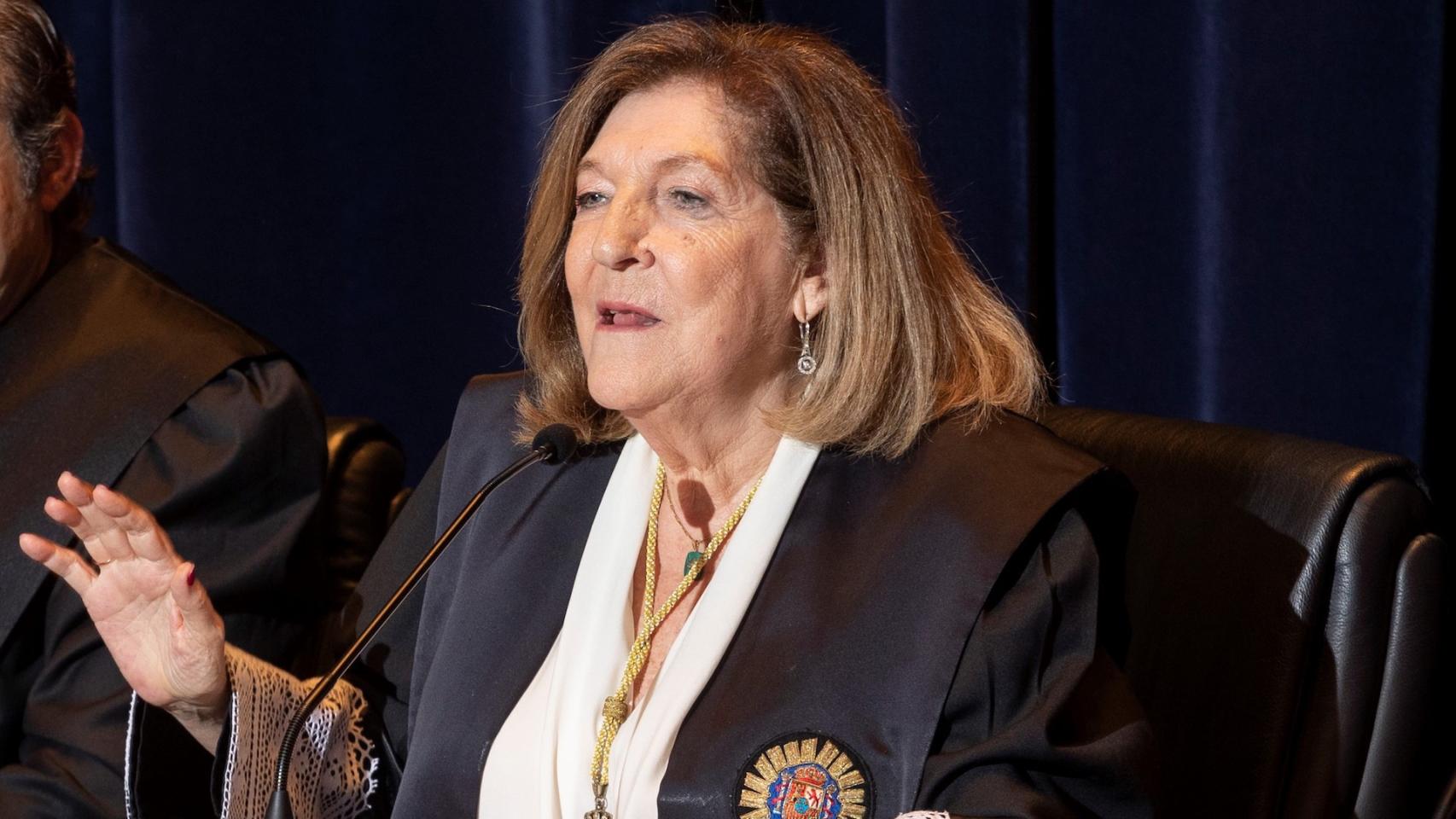 Teresa Conde-Pumpido.