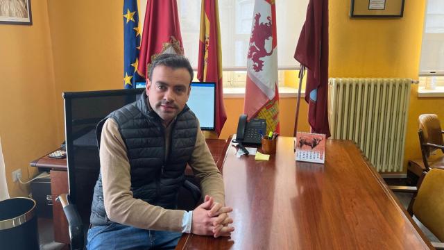 El alcalde de Cuéllar, Carlos Fraile.