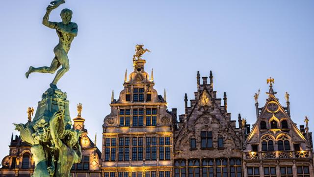 Amberes al atardecer.