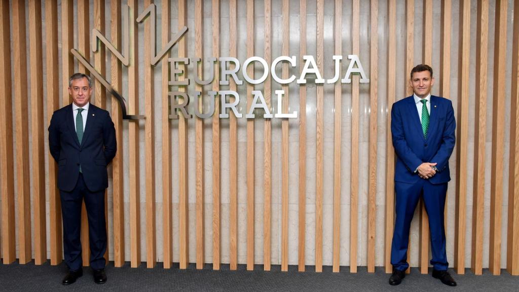 Javier López y Víctor Manuel Martín, presidente y director general de Eurocaja Rural