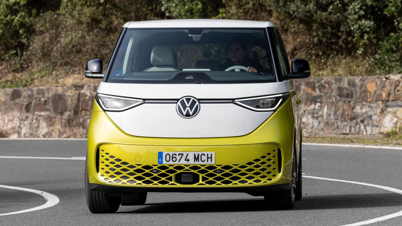 Nuevo Volkswagen ID.Buzz: la 'furgo' icónica, ahora en versión eléctrica
