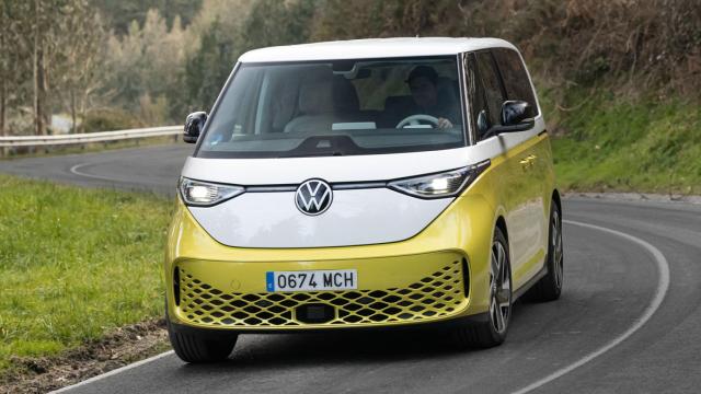 El Volkswagen ID.Buzz es un nuevo comercial 100% eléctrico.