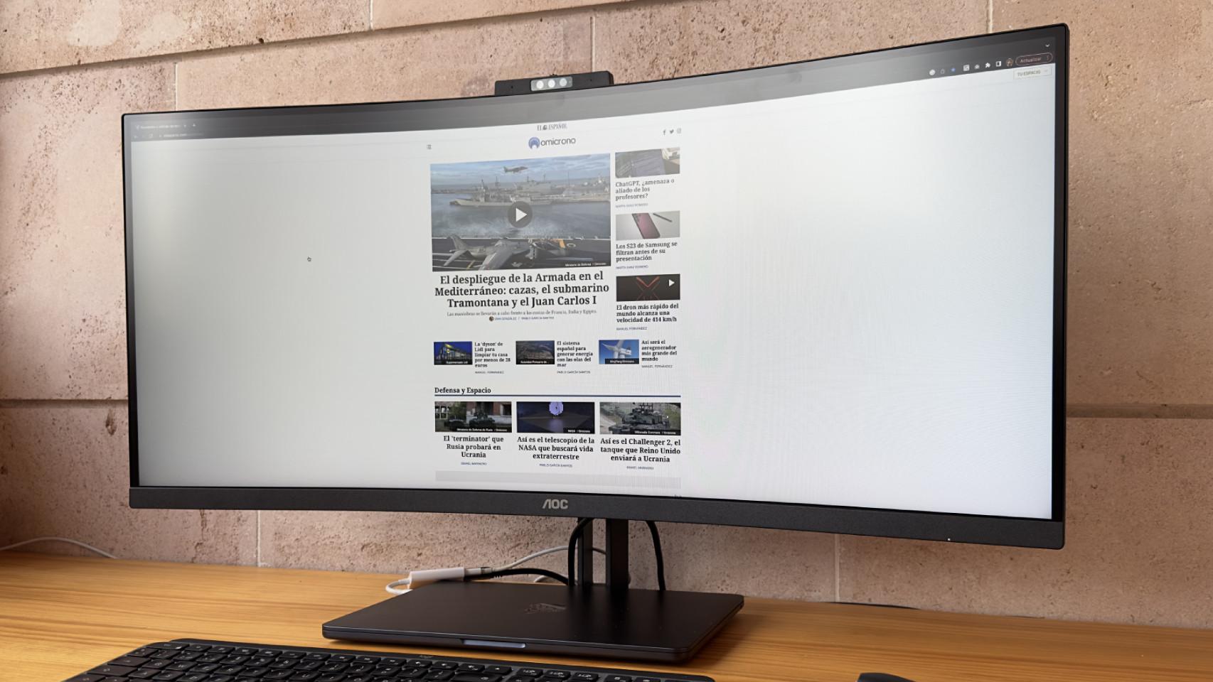 El monitor AOC CU34V5CW