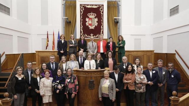 Las mujeres de Castilla-La Mancha piden desde las Cortes que se creen más referentes femeninos