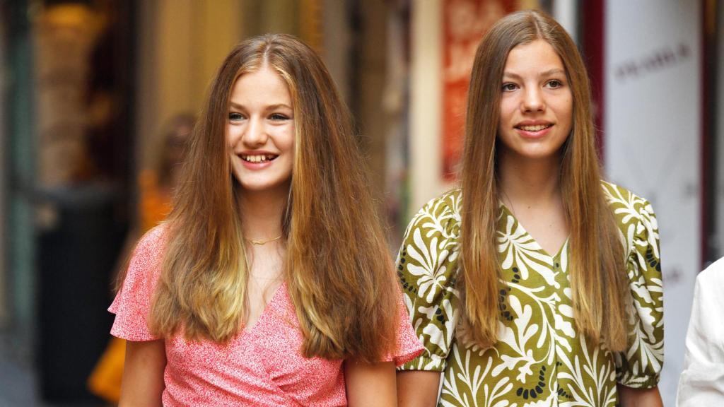 La infanta Sofía seguirá los pasos de su hermana, Leonor.