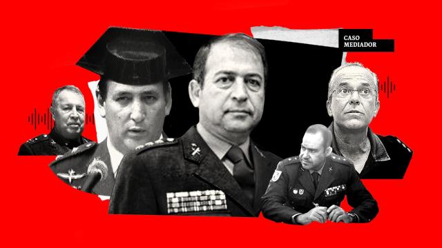 De izquierda a derecha: el teniente general Pedro Vázquez Jarava, el coronel José María Tienda Serrano, el general Francisco Espinosa Navas,  el teniente coronel Carlos Alonso Rodríguez  y el coronel Vicente Reig Basset.