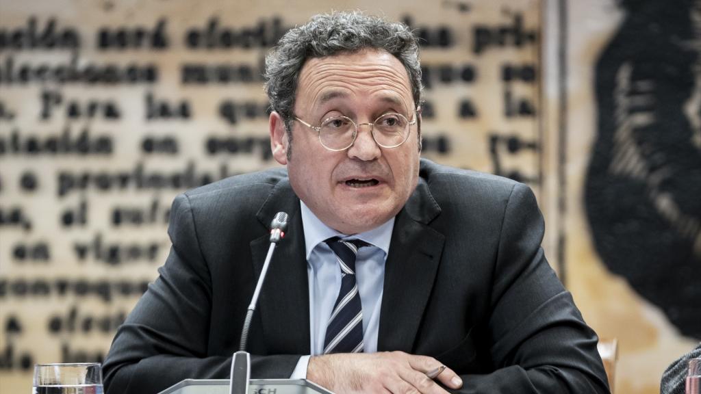 El fiscal general, Álvaro García, durante una comparecencia en el Senado el pasado 16 de febrero./