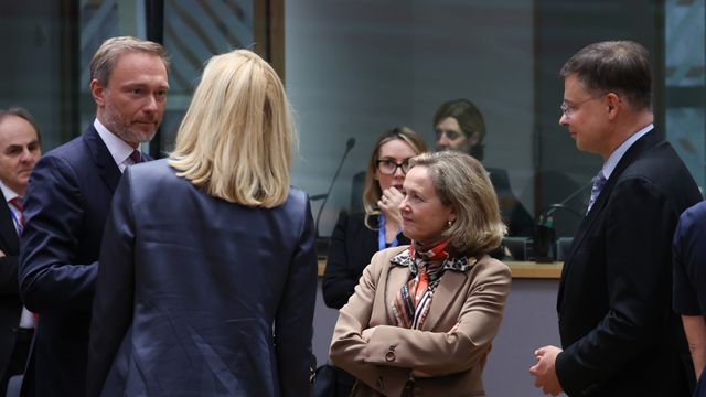 El ministro de Finanzas alemán, Christian Lindner, y la vicepresidenta primera, Nadia Calviño, durante una reunión del Ecofin.