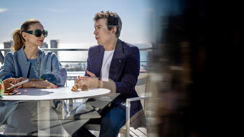 Javier Veiga y Marta Hazas.