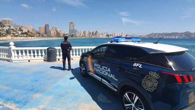 Imagen de archivo de  un coche de la Policía de Benidorm.