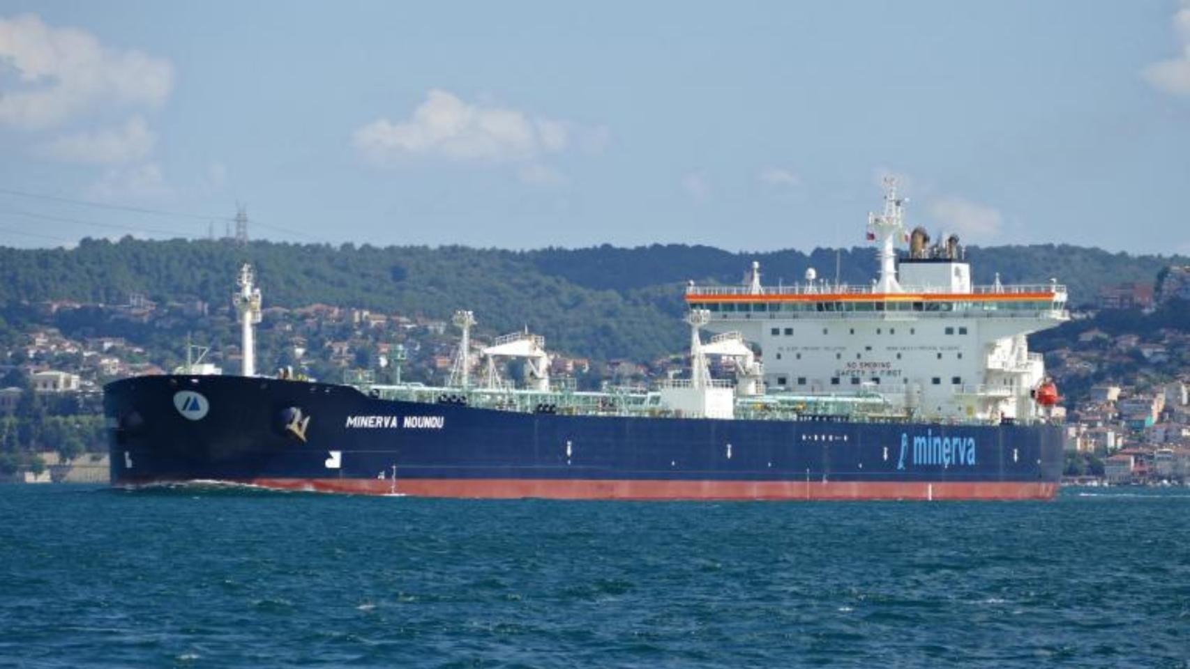 Petrolero ‘Minerva Nonou’.