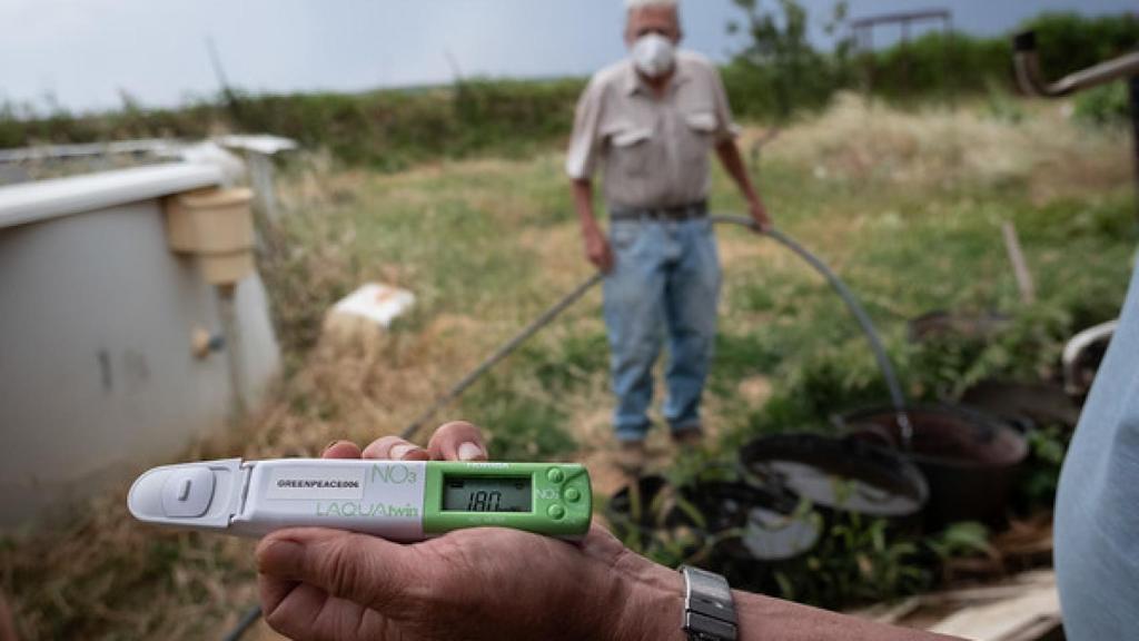Medición de contaminación de aguas de Greenpeace