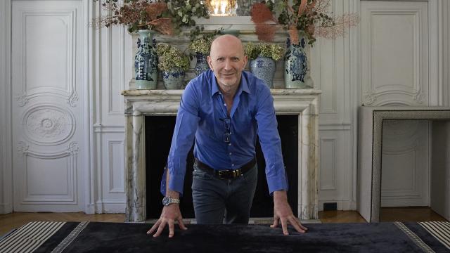 El historiador Simon Sebag Montefiore, este lunes en un hotel de Madrid. Foto: Jesús Hellín / Europa Press