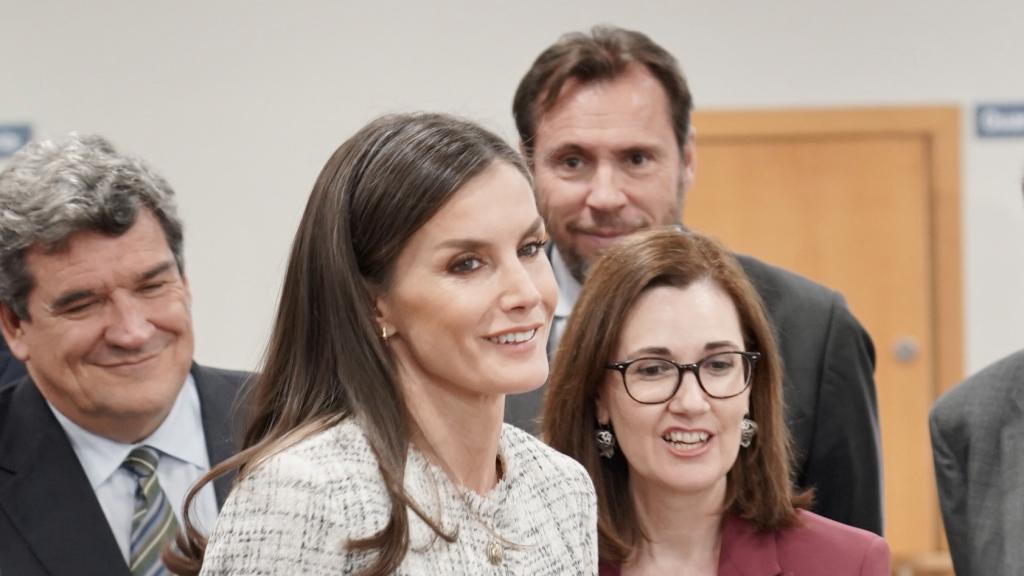 La Reina Letizia durante su visita al Tour Talento Valladolid