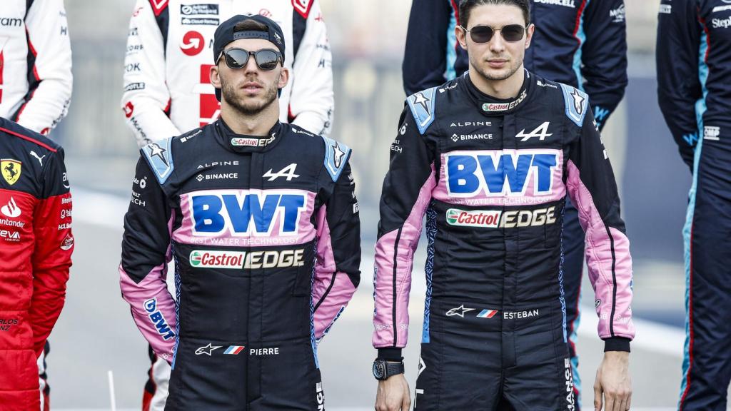 Esteban Ocon y Pierre Gasly durante la presentación de la parrilla de Fórmula 1