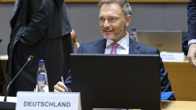 El ministro de Finanzas, Christina Lindner, ha desconcertado a sus socios del Ecofin con sus constantes cambios de postura