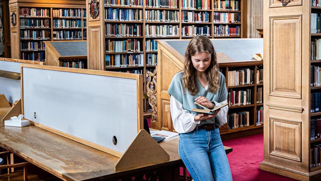 Elisabeth de Bélgica en la Universidad de Oxford.