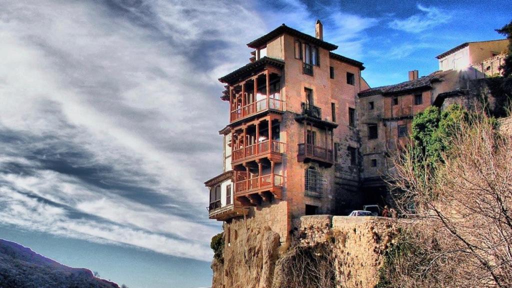 Casas Colgadas de Cuenca. Imagen de archivo