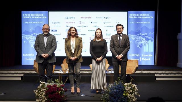 José María Cantarero, CEO y fundador de Laboratorios Bio-Dis Pharma, Daniela Macías, delegada social de Clece y Carlos Fraile, director de Impacto Social de Renault Group España