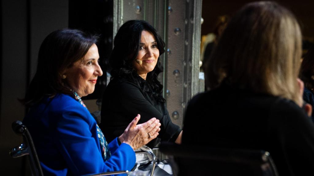Margarita Robles y Cruz Sánchez de Lara.