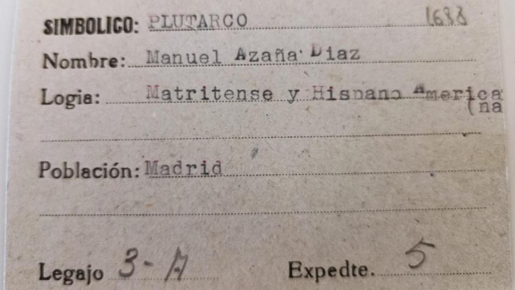 Ficha de Manuel Azaña como masón en el Centro Documental de la Memoria Histórica de Salamanca