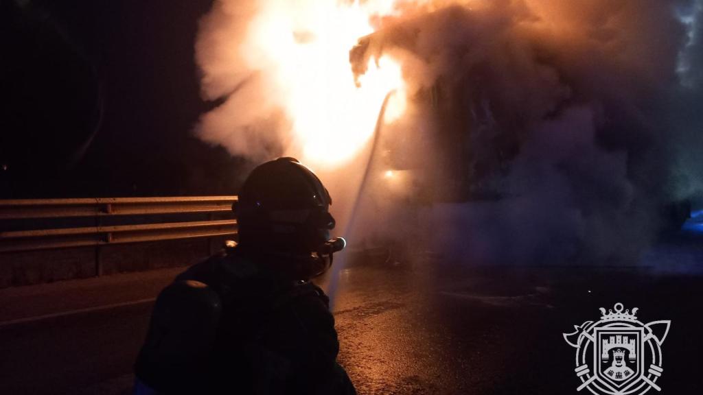 Imagen de archivo del incendio de un vehículo